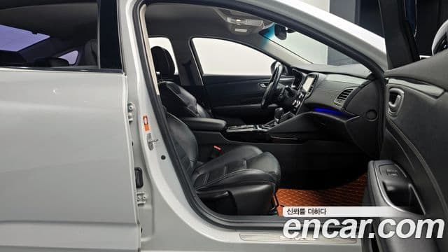 Renault Korea(Samsung) SM6 2.0 LPe LE (для людей с инвалидностью), 2017 10