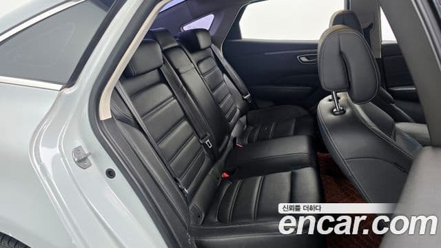 Renault Korea(Samsung) SM6 2.0 LPe LE (для людей с инвалидностью), 2017 12