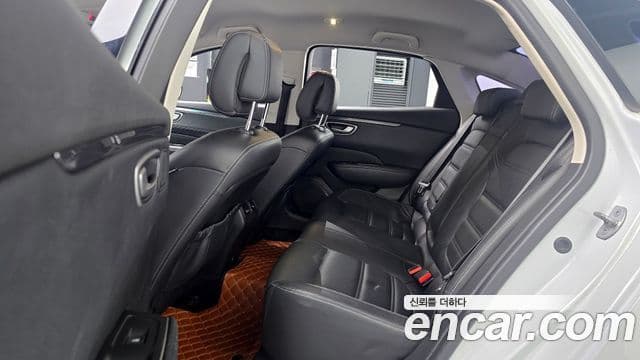 Renault Korea(Samsung) SM6 2.0 LPe LE (для людей с инвалидностью), 2017 13