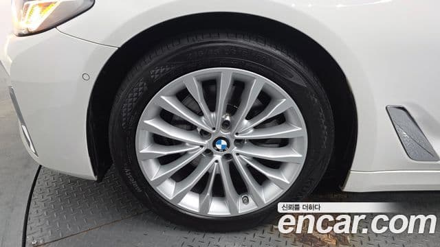 BMW 5시리즈 (G30) Luxury, 2021 все фото