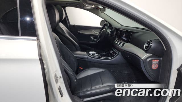 Mercedes-Benz E-класс W213 Avantgarde, 2017 11