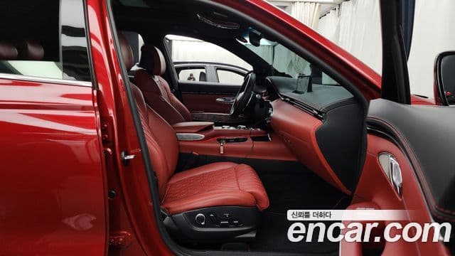 Genesis GV70, 2024 11