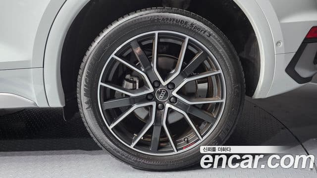 Audi Q5 (FY) 40 TDI Quattro Premium Sportback, 2023 все фото