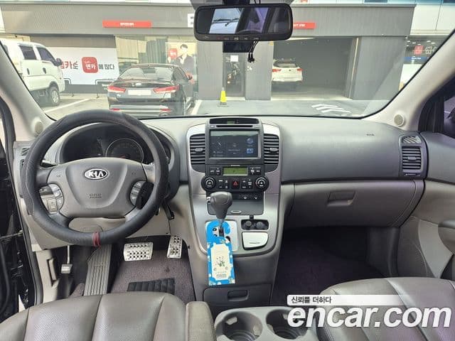Kia Carnival R R Special, 2011 9
