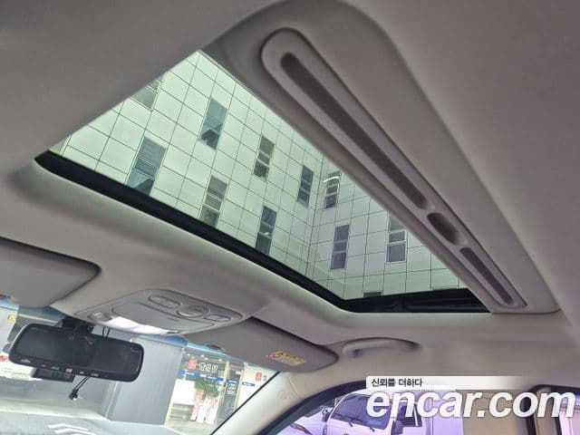 Kia Carnival R R Special, 2011 14