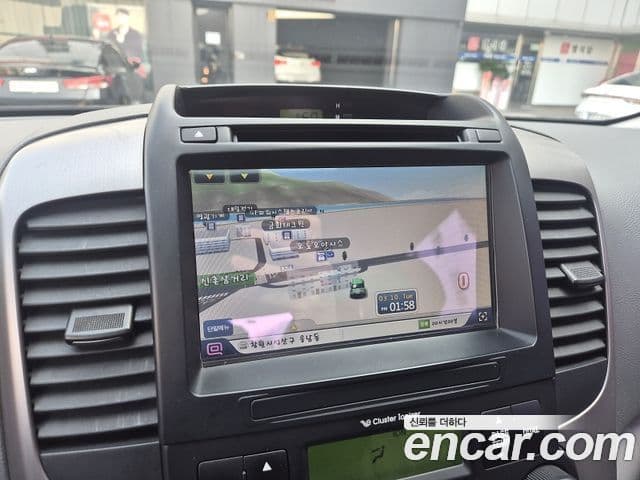 Kia Carnival R R Special, 2011 18