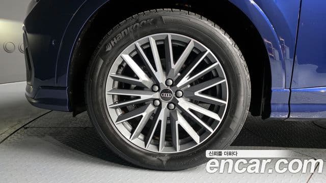 Audi Q3 (F3) Premium, 2023 все фото