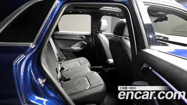 Audi Q3 (F3) Premium, 2023 11