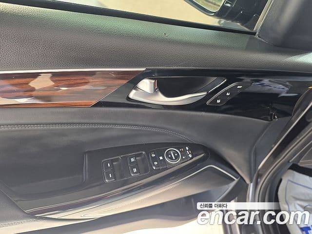 Kia All New K7 Noblesse, 2017 18