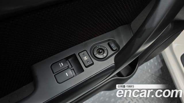 Kia Forte купе Prestige, 2012 16