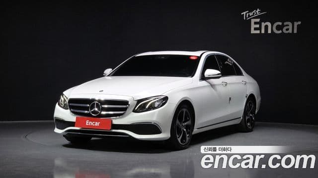 Mercedes-Benz E-класс W213 Avantgarde, 2020 1