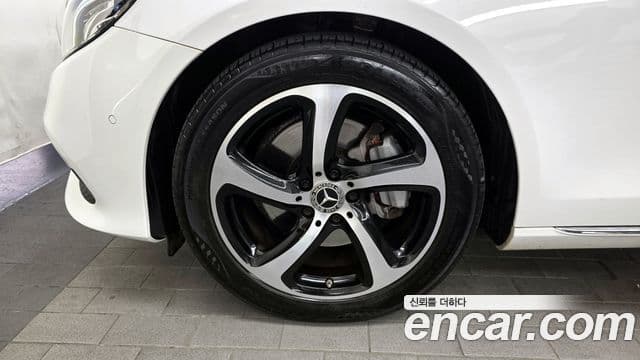 Mercedes-Benz E-класс W213 Avantgarde, 2020 все фото