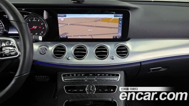 Mercedes-Benz E-класс W213 Avantgarde, 2020 14