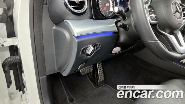 Mercedes-Benz E-класс W213 Avantgarde, 2020 17