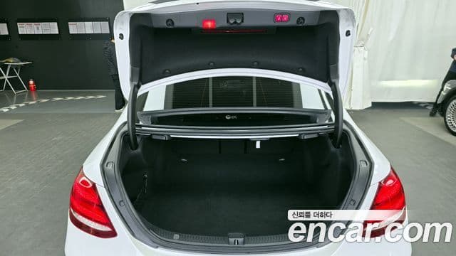 Mercedes-Benz E-класс W213 Avantgarde, 2020 20