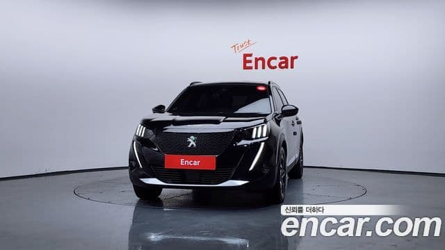 Peugeot e-2008 2세대 EV GT, 2021 3