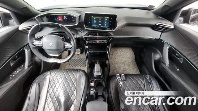 Peugeot e-2008 2세대 EV GT, 2021 7