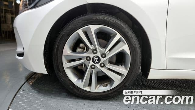 Hyundai Avante AD 1.6 GDI Value Plus, 2018 все фото