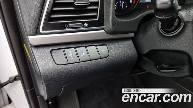 Hyundai Avante AD 1.6 GDI Value Plus, 2018 13