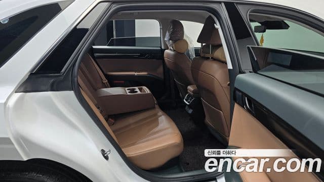 Hyundai Grandeur гибрид (GN7) Exclusive, 2023 12