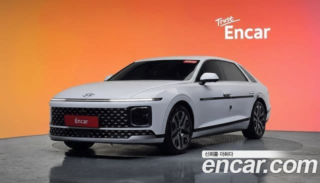 Hyundai Grandeur гибрид (GN7) Exclusive, 2023 1