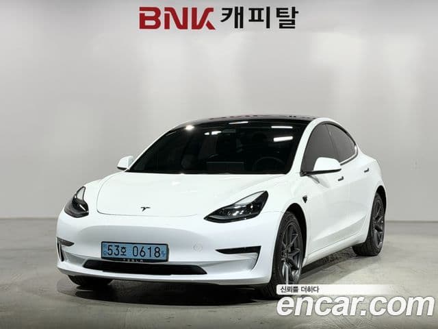 Tesla модель 3 Long Range, 2022 1