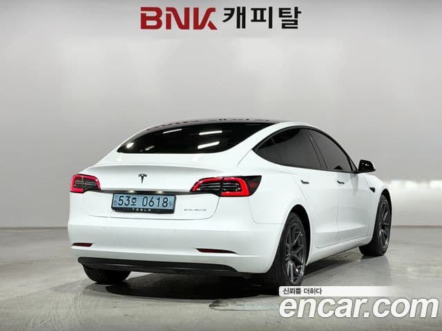 Tesla модель 3 Long Range, 2022 2