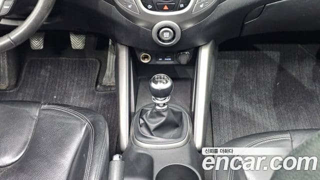 Hyundai Veloster Unique, 2012 9