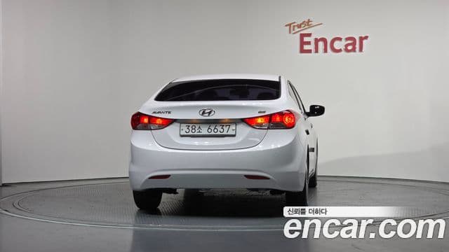 Hyundai Avante MD M16 GDI Smart, 2013 4