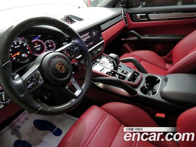 Porsche Cayenne (PO536) 4.0 турбо купе, 2022 7