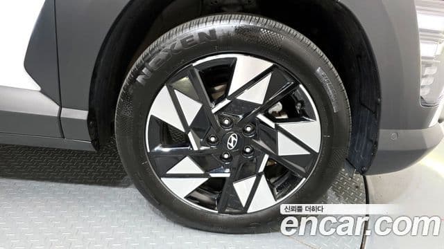 Hyundai Kona гибрид (SX2) Inspiration, 2023 все фото