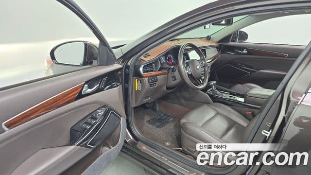 Kia All New K7 Noblesse, 2016 10