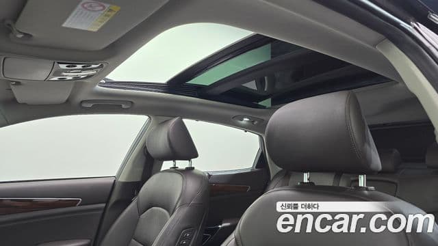 Kia All New K7 Noblesse, 2016 19