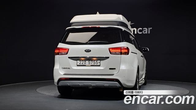 Kia All New Carnival President, 2016 4