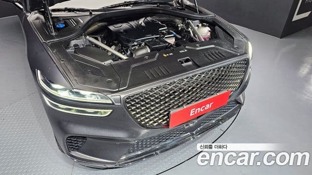 Genesis GV70, 2021 6