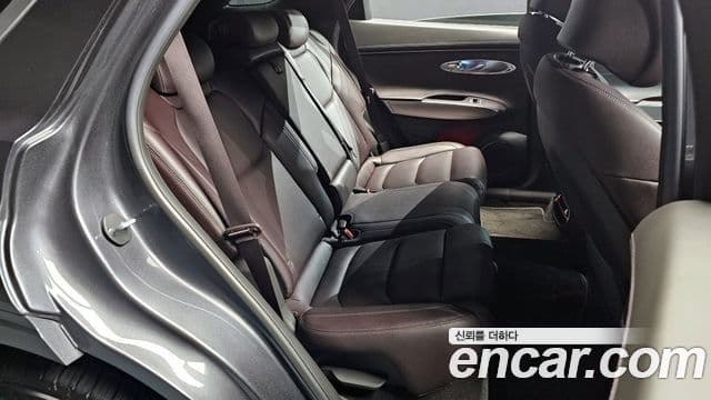 Genesis GV70, 2021 12