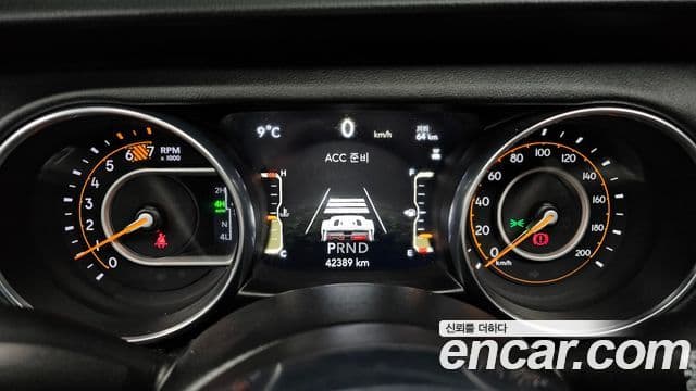 Jeep Wrangler (JL) 2.0 Overland Power top 4도어, 2020 8