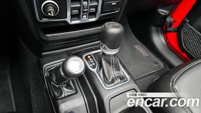 Jeep Wrangler (JL) 2.0 Overland Power top 4도어, 2020 9