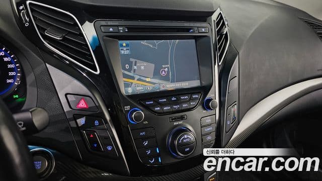 Hyundai i40 살룬 D Spec, 2014 17