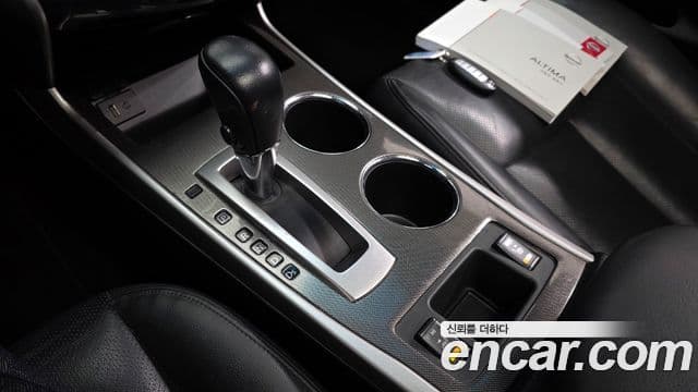 Nissan 알티마 L33, 2015 9