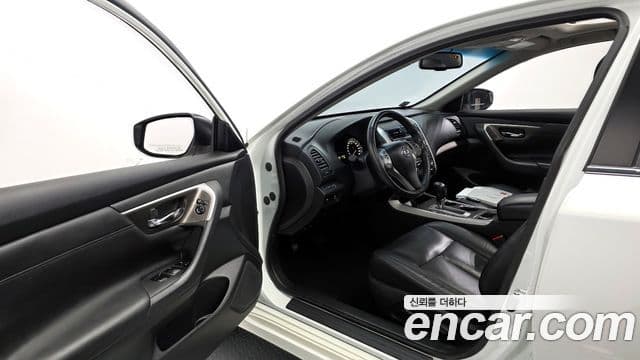 Nissan 알티마 L33, 2015 11