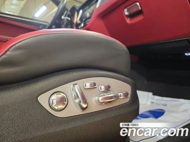 Porsche Macan 95B, 2024 18