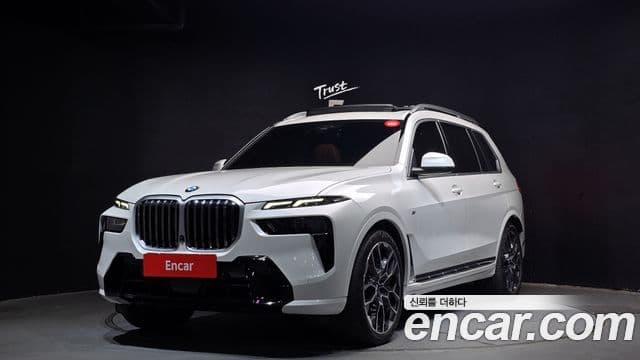 BMW X7 (G07) xDrive 40d M Sport 6인승, 2024 1