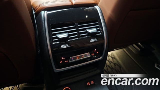 BMW X7 (G07) xDrive 40d M Sport 6인승, 2024 17