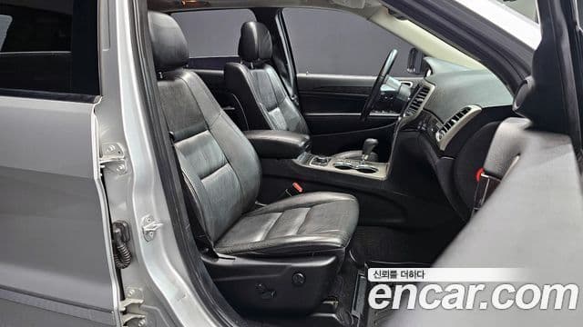 Jeep Grand Cherokee WK2, 2013 10