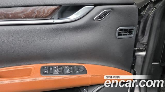 Maserati 기블리 3세대, 2015 12