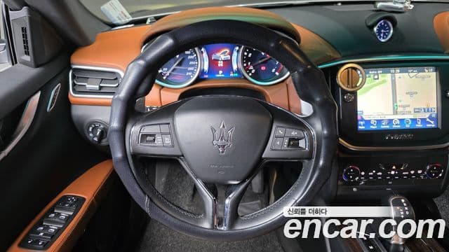 Maserati 기블리 3세대, 2015 14