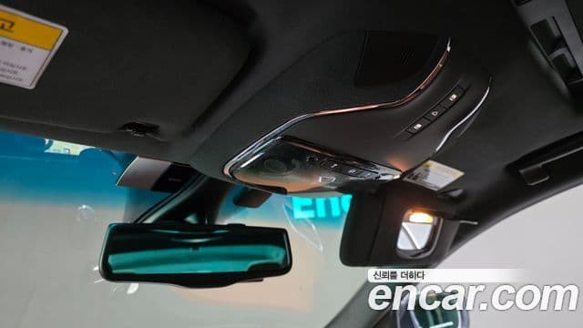 Maserati 기블리 3세대, 2015 17