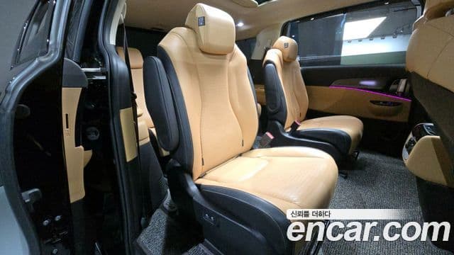 Kia Carnival 4세대 Signature, 2022 12