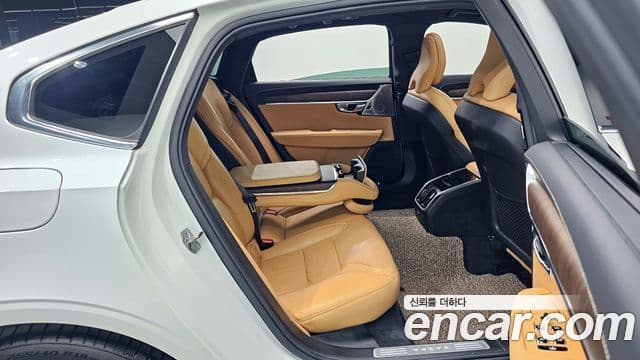 Volvo S90 B5 Inscription, 2022 11